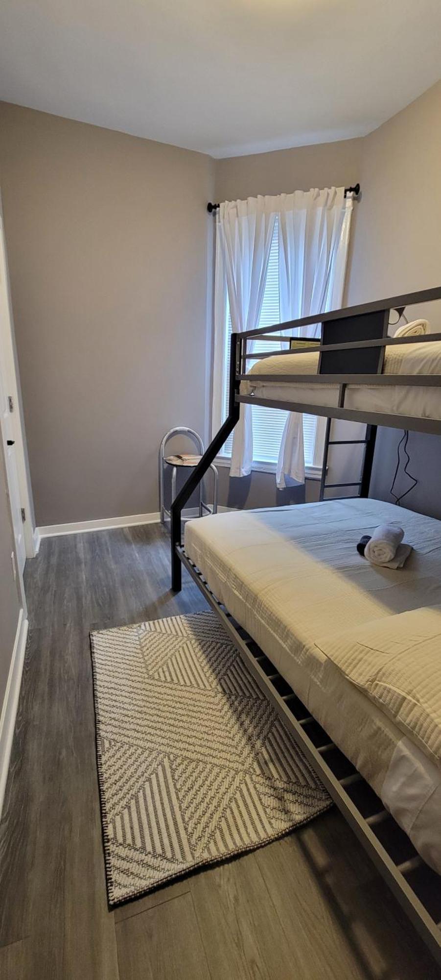 Chicago Avenue Inn エクステリア 写真