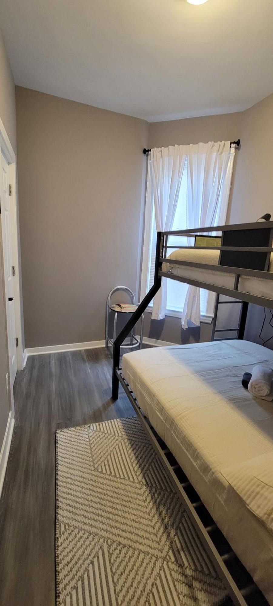 Chicago Avenue Inn エクステリア 写真